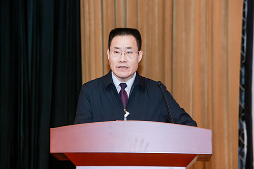 图为东方企业创新发展中心第三届理事会理事长、国家发展改革委原物资储备局一级巡视员汪光辉发言.png